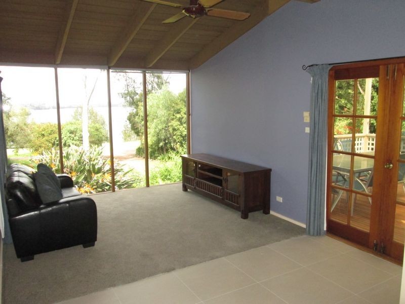 5 Hawdons Cove, Tuross Head NSW 2537
