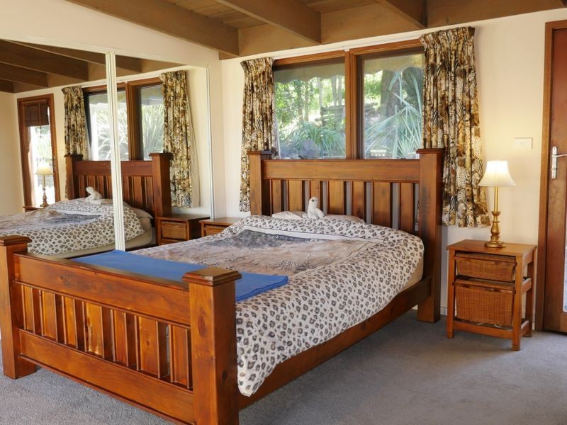 5 Hawdons Cove, Tuross Head NSW 2537