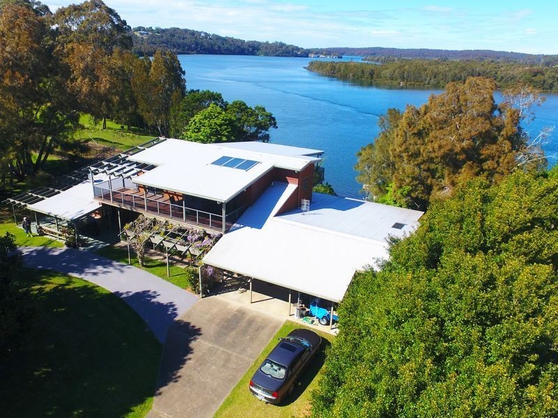 63 Kyla Park Close, Tuross Head NSW 2537