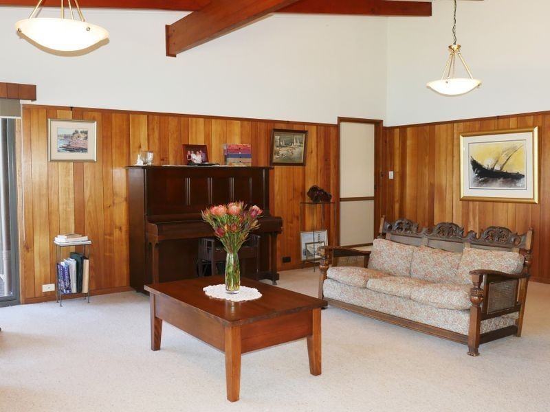 63 Kyla Park Close, Tuross Head NSW 2537