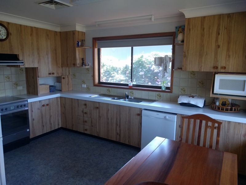 125 Tuross Boulevarde, Tuross Head NSW 2537