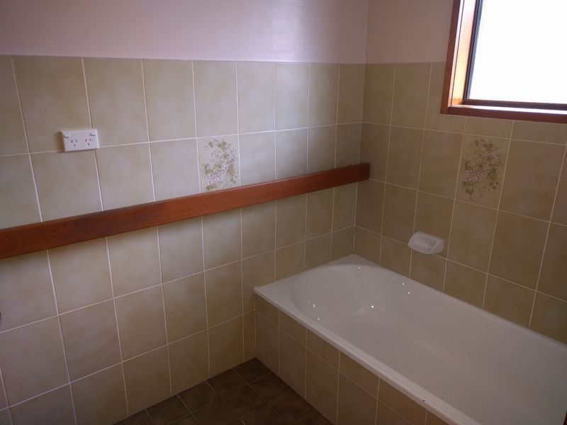 32 Coral Crescent, Tuross Head NSW 2537