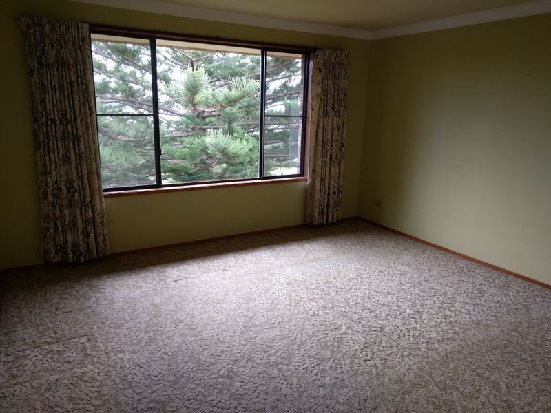 32 Coral Crescent, Tuross Head NSW 2537