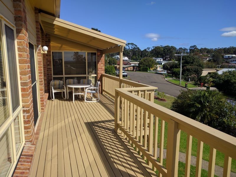 12 Pleasant Place, Tuross Head NSW 2537