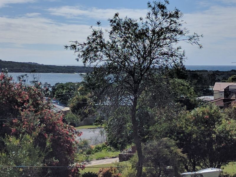 12 Pleasant Place, Tuross Head NSW 2537