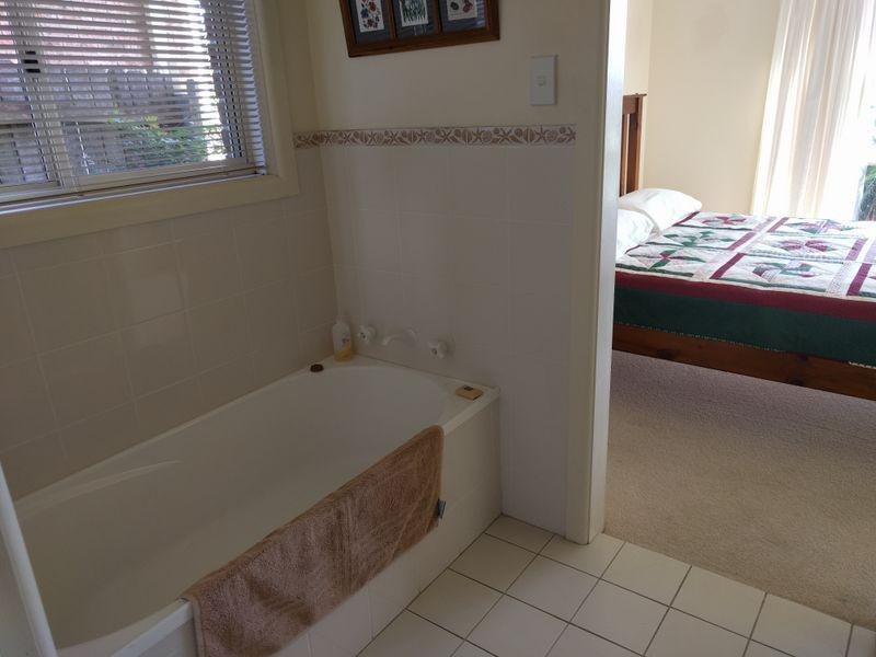 12 Pleasant Place, Tuross Head NSW 2537