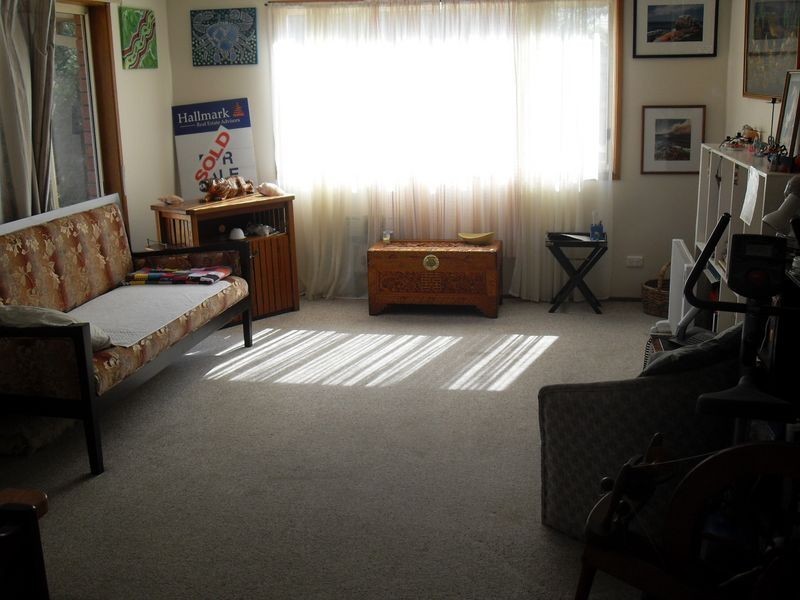 Unit 2 / 1 Grenville Ave, Tuross Head NSW 2537