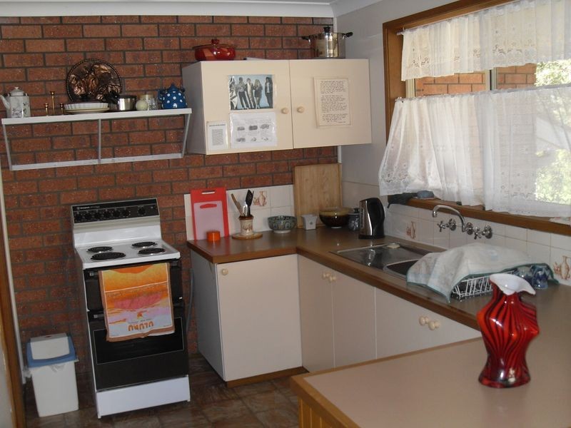 Unit 2 / 1 Grenville Ave, Tuross Head NSW 2537