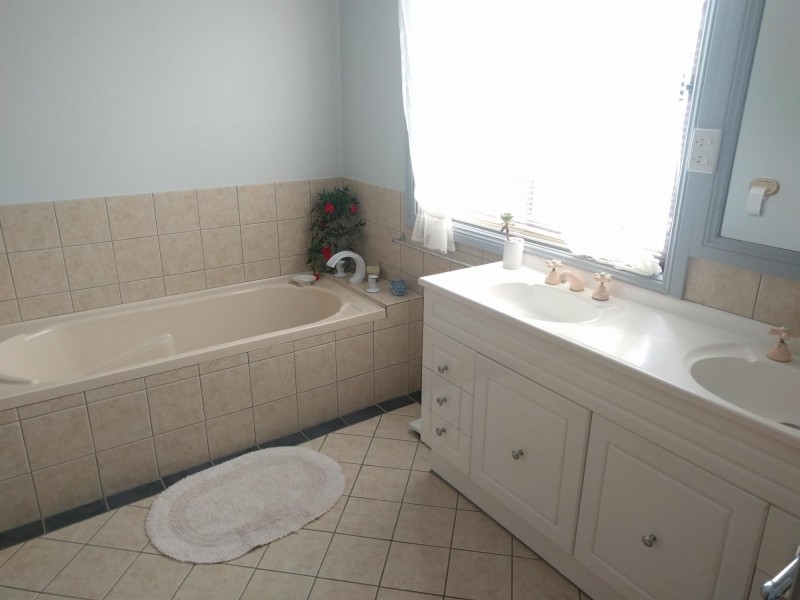 13 Manly Street, Tuross Head NSW 2537