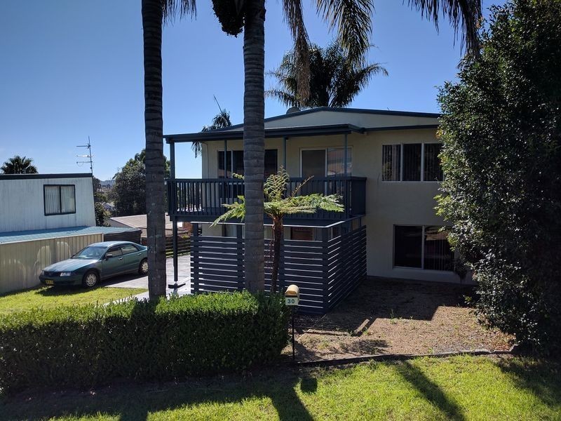 30 Coogee Street, Tuross Head NSW 2537