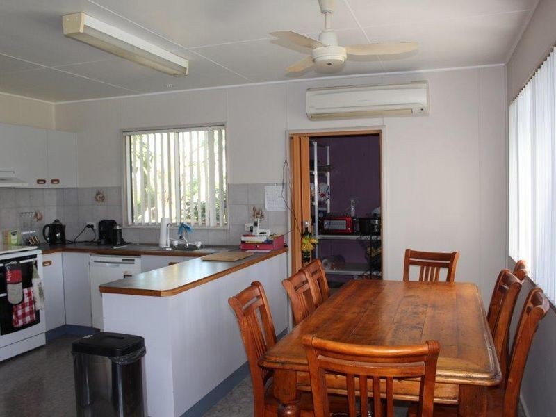 30 Coogee Street, Tuross Head NSW 2537