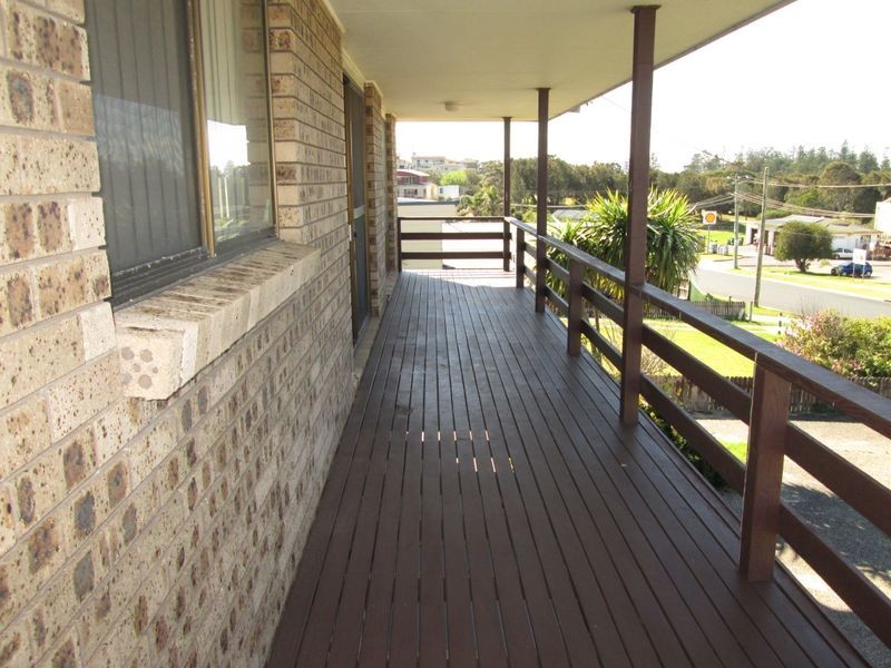 37 Evans Road, Tuross Head NSW 2537