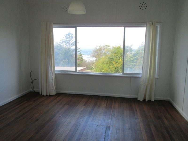 1 / 17 Raleigh Crescent, Tuross Head NSW 2537