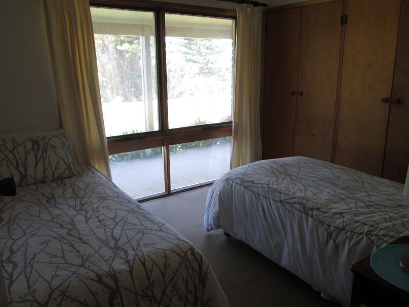 133 Tuross Boulevarde, Tuross Head NSW 2537