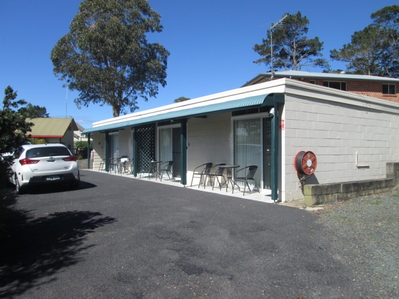 6 Trafalgar Road, Tuross Head NSW 2537