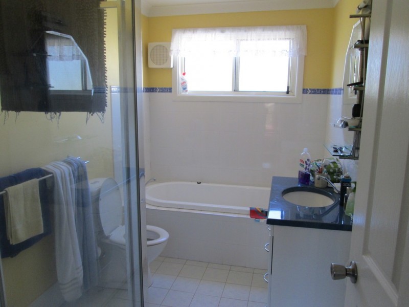 6 Trafalgar Road, Tuross Head NSW 2537