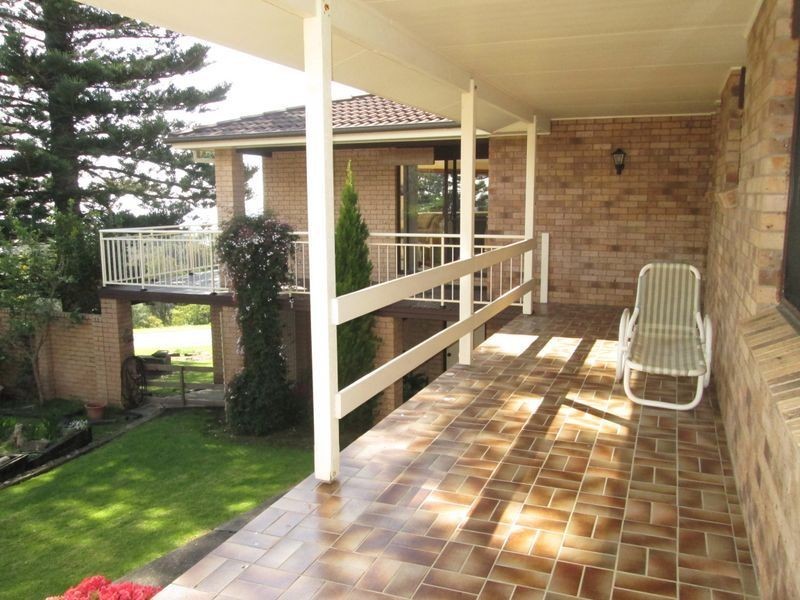 24 Coral Crescent, Tuross Head NSW 2537