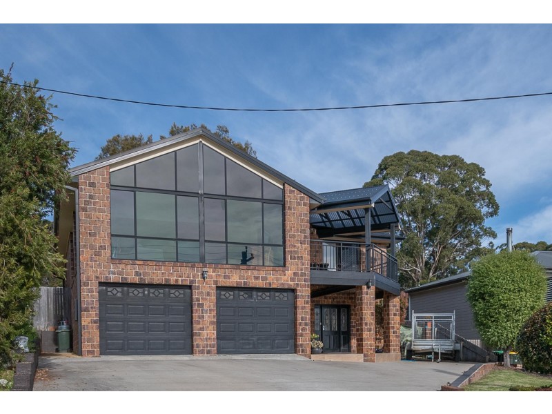 13 Coila Avenue, Tuross Head NSW 2537