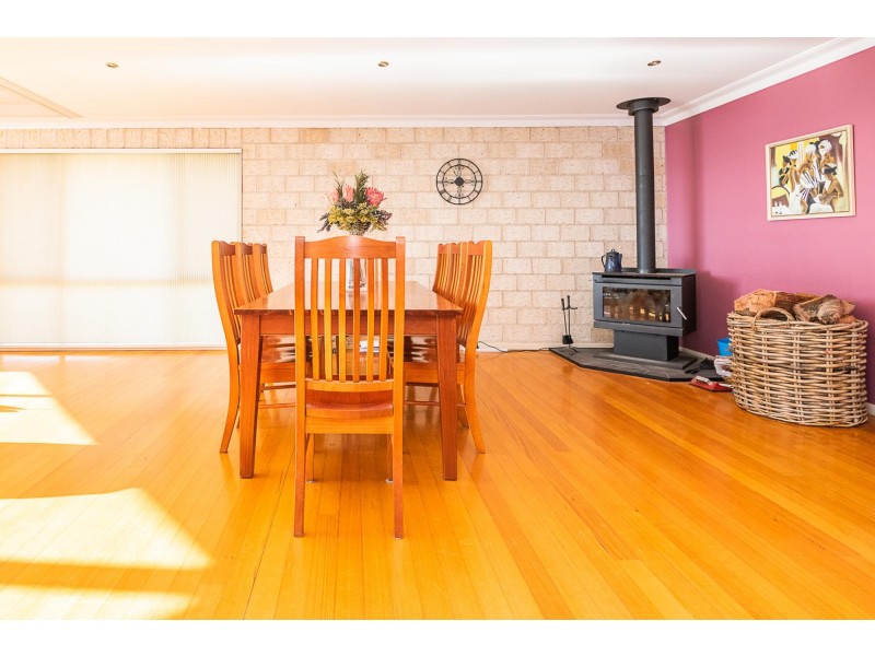 13 Coila Avenue, Tuross Head NSW 2537