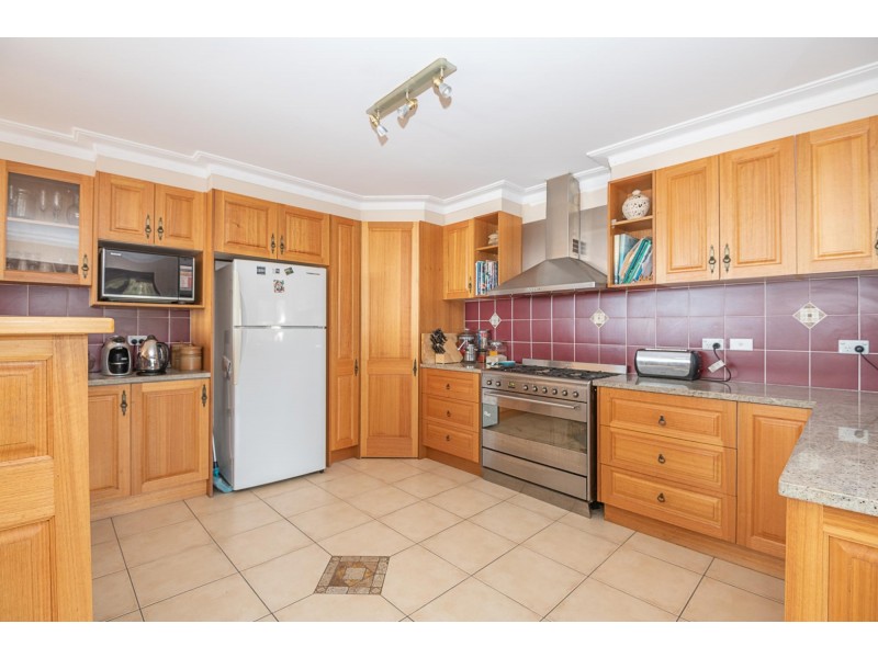 13 Coila Avenue, Tuross Head NSW 2537