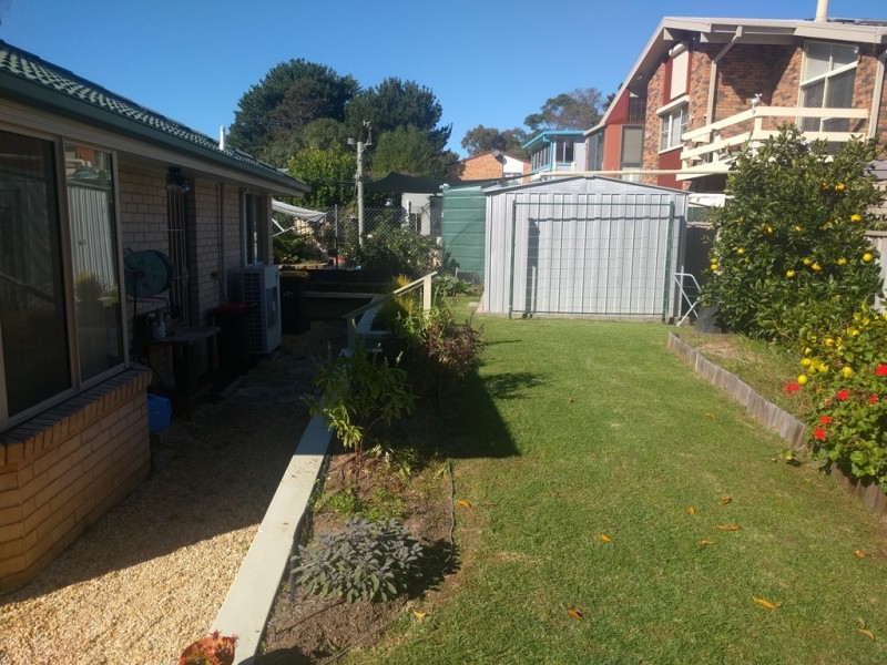 19 Coogee Street, Tuross Head NSW 2537