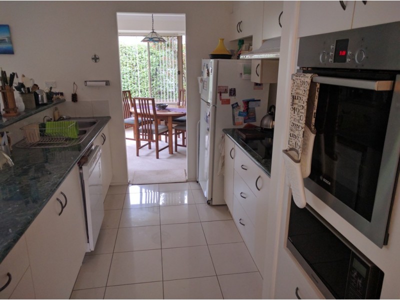 19 Coogee Street, Tuross Head NSW 2537