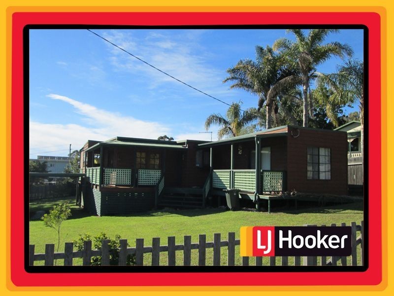 22 Gould Street, Tuross Head NSW 2537
