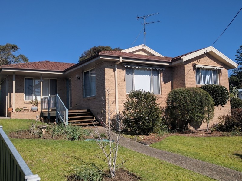 1A Norfolk Boulevarde, Tuross Head NSW 2537