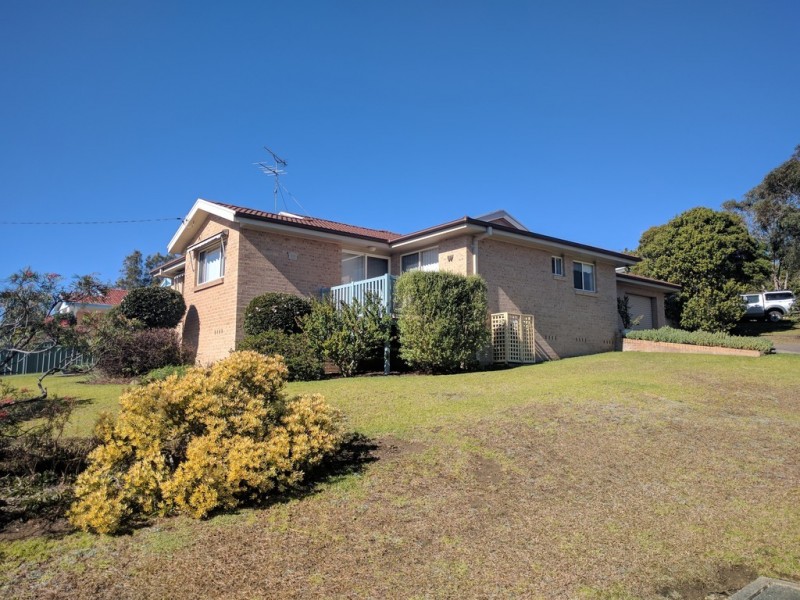 1A Norfolk Boulevarde, Tuross Head NSW 2537