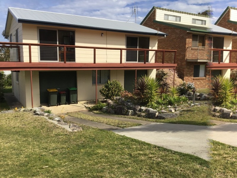 11 Kitchener Road, Tuross Head NSW 2537