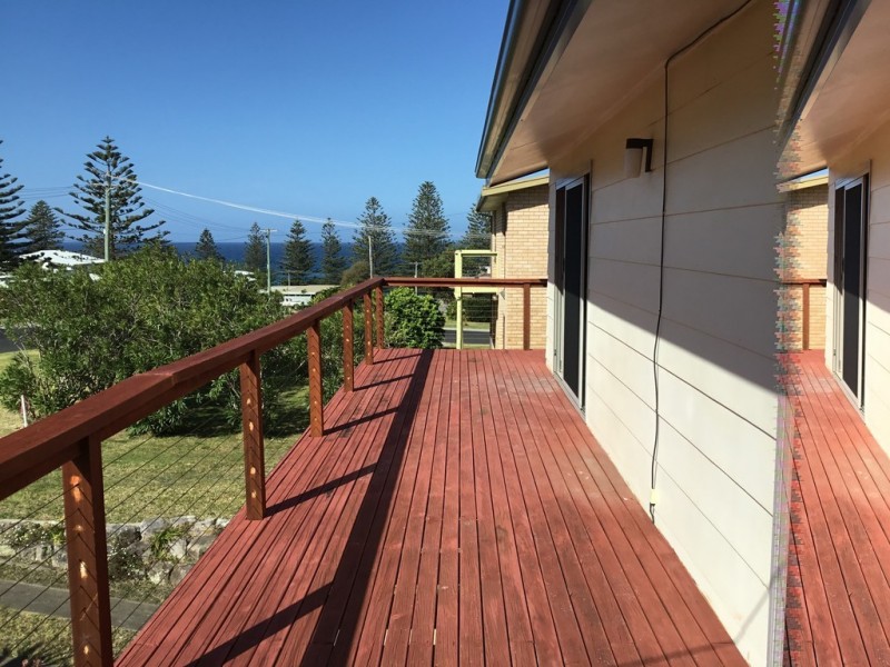 11 Kitchener Road, Tuross Head NSW 2537