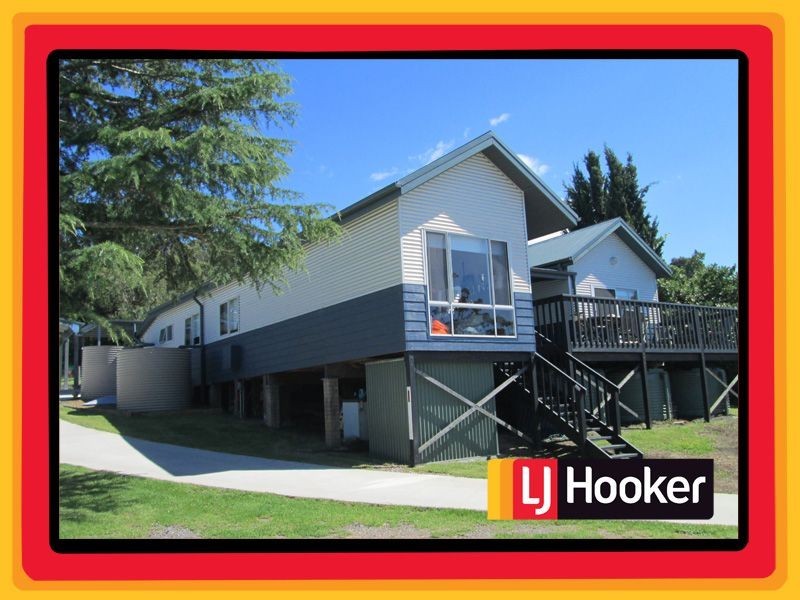 6 Old Princes Highway, Tuross Head NSW 2537