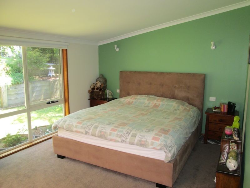 6 Old Princes Highway, Tuross Head NSW 2537