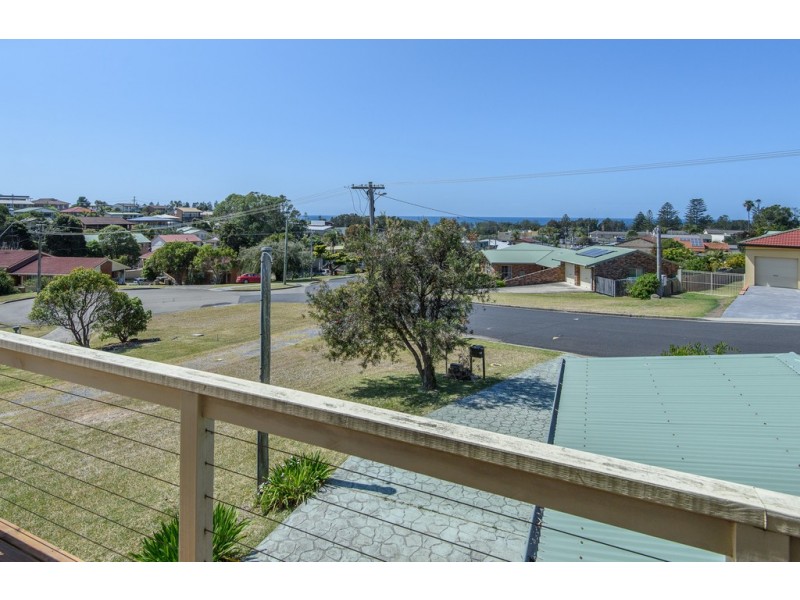 31 Grenville Avenue, Tuross Head NSW 2537