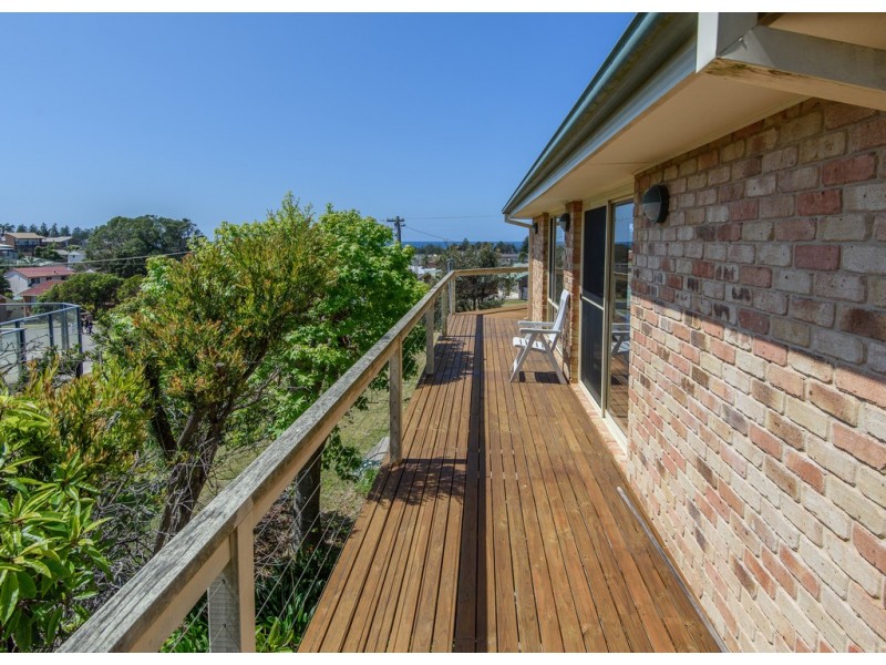 31 Grenville Avenue, Tuross Head NSW 2537