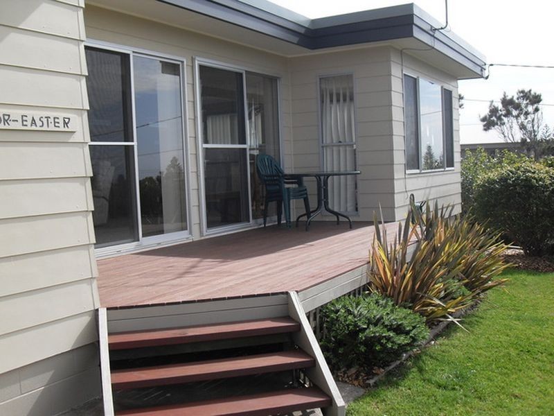 7 Shell Street, Tuross Head NSW 2537