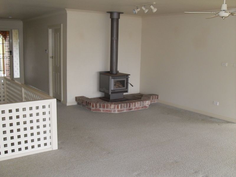 13 Chauvel Crescent, Tuross Head NSW 2537