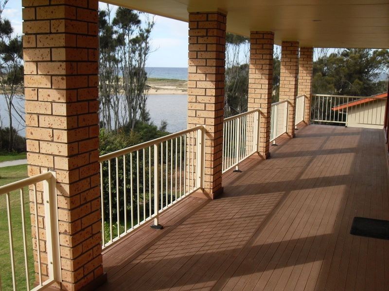 13 Chauvel Crescent, Tuross Head NSW 2537