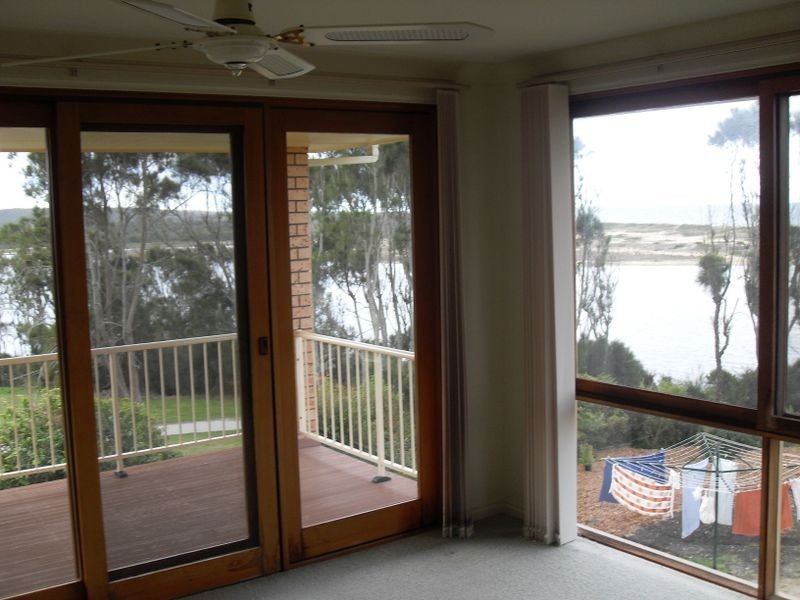 13 Chauvel Crescent, Tuross Head NSW 2537