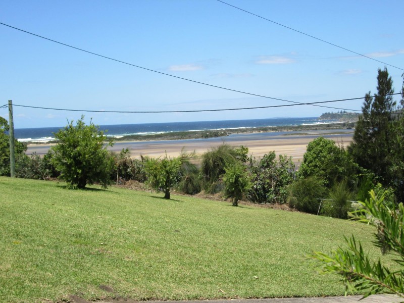 22 Nelson Parade, Tuross Head NSW 2537