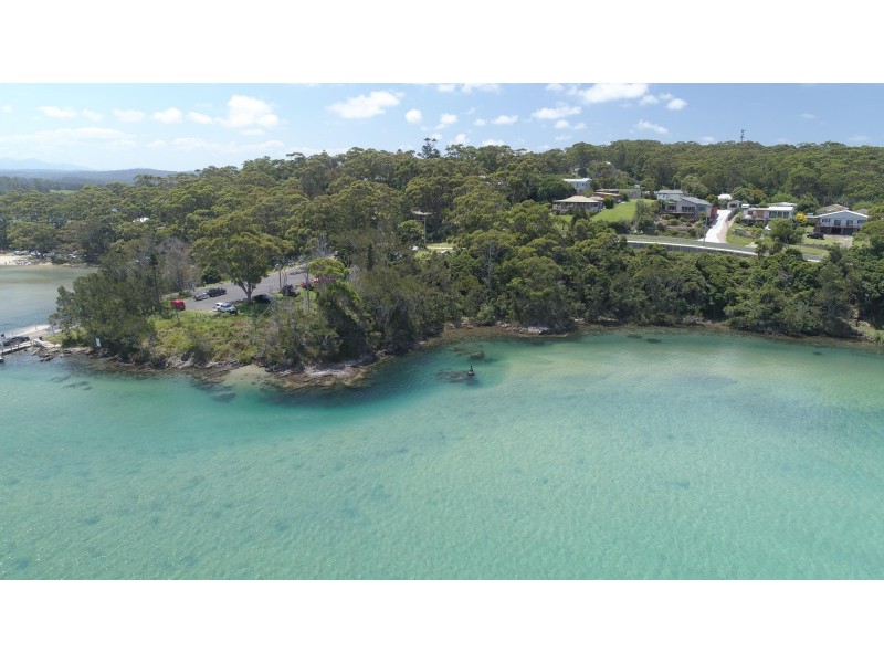 22 Nelson Parade, Tuross Head NSW 2537
