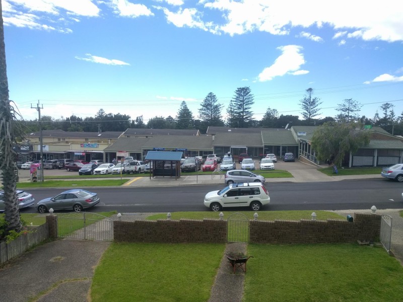 37 Evans Road, Tuross Head NSW 2537