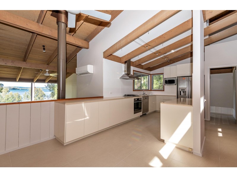 5 Hawdons Cove, Tuross Head NSW 2537