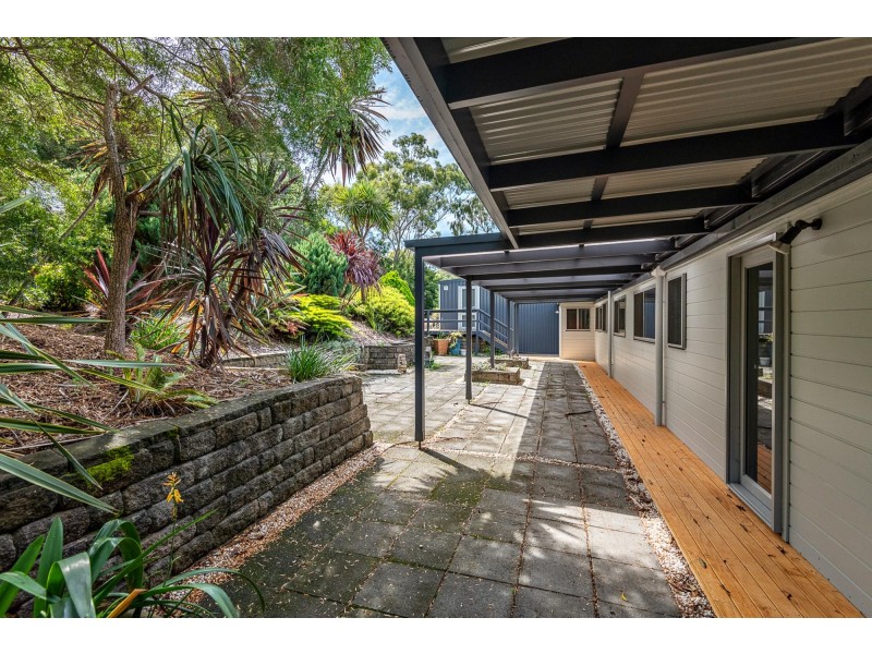5 Hawdons Cove, Tuross Head NSW 2537