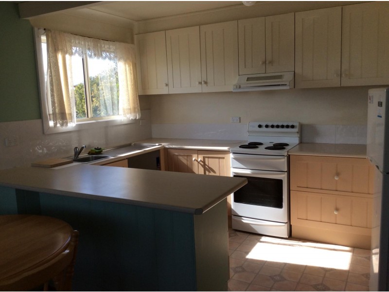 19 Anderson Avenue, Tuross Head NSW 2537