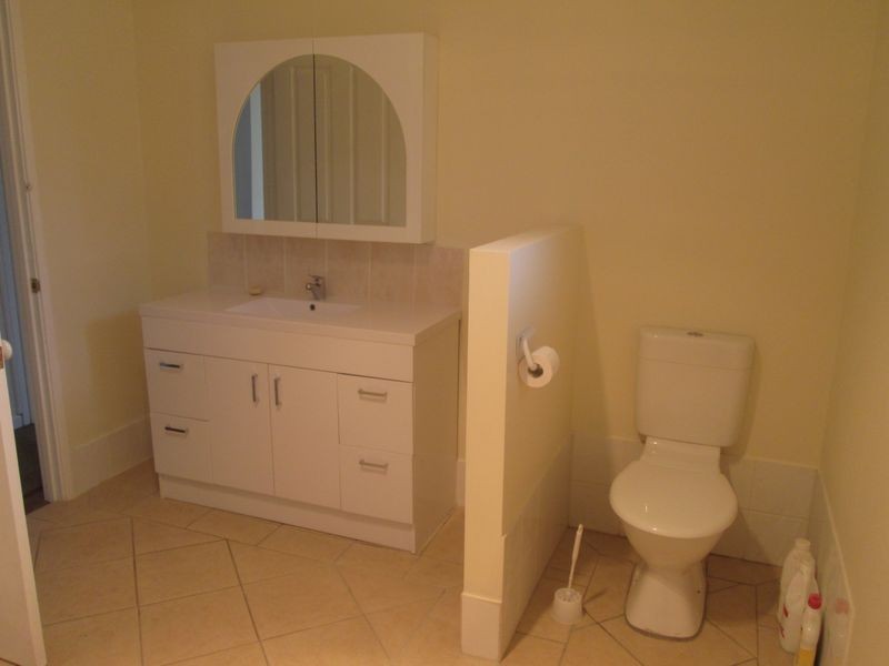 1/19-21 Grenville Avenue, Tuross Head NSW 2537