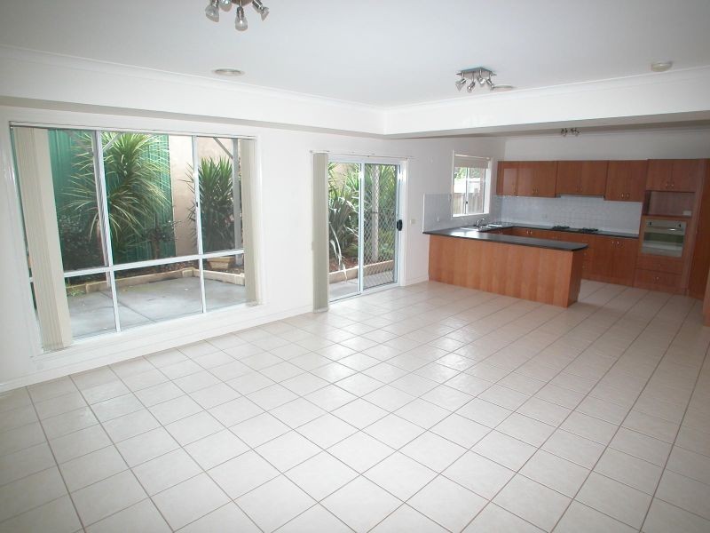 4/33 Davisson Street, Epping VIC 3076