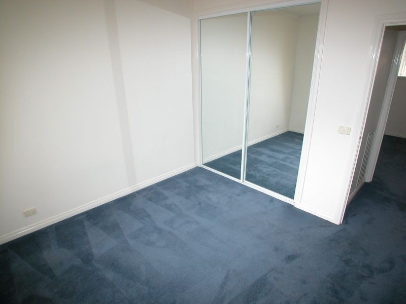 4/33 Davisson Street, Epping VIC 3076