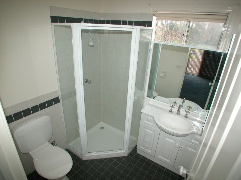 4/33 Davisson Street, Epping VIC 3076