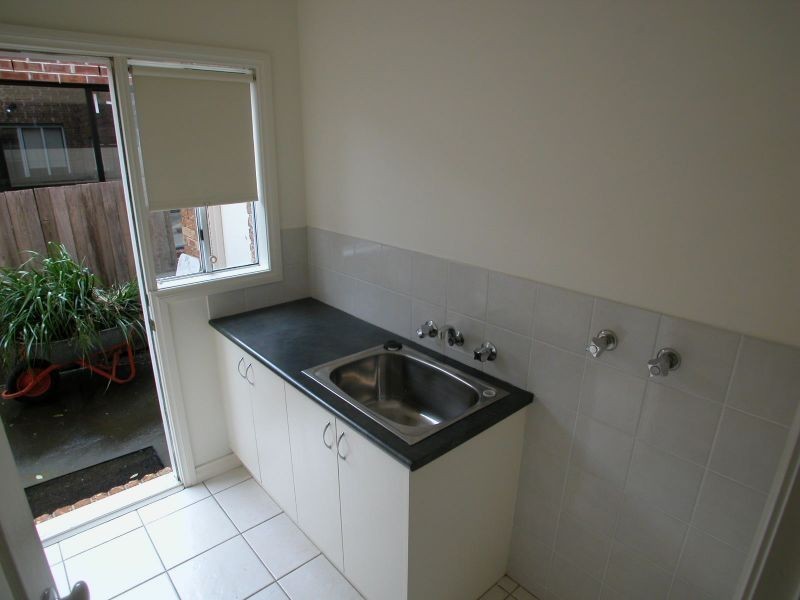 4/33 Davisson Street, Epping VIC 3076